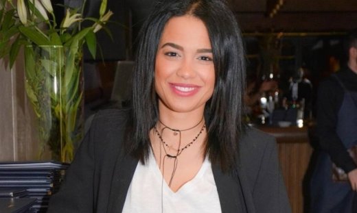 Η Πηνελόπη Πλάκα με μαγιό και χωρίς ρετούς! (φωτό)