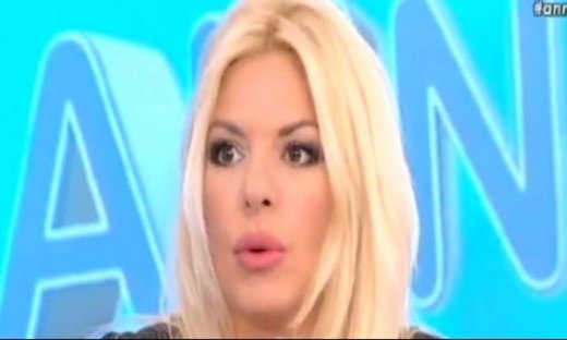 Σοκαρίστηκε η Πάνια με την καλεσμένης της: «Έκανα πρώτη φορά σεξ στα 55 μου με τον 35χρονο…»