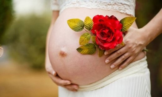 Εγκυμοσύνη και γκαρνταρόμπα: Έξυπνες αγορές που θα σας κάνουν να νοιώθετε άνετα