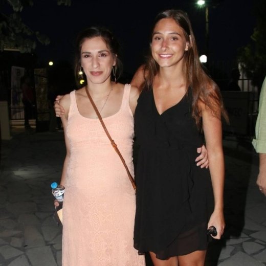 Όλο και φουσκώνει η κοιλίτσα της Ψυχράμη