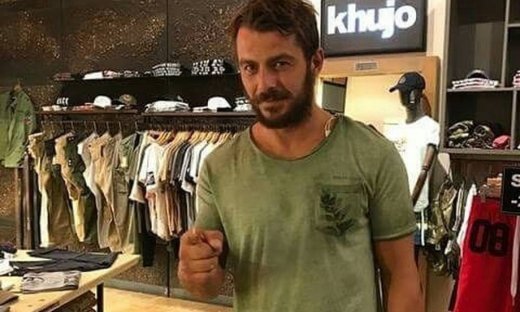 Ο Γιώργος Αγγελόπουλος ανανέωσε την γκαρνταρόμπα του (φωτο)