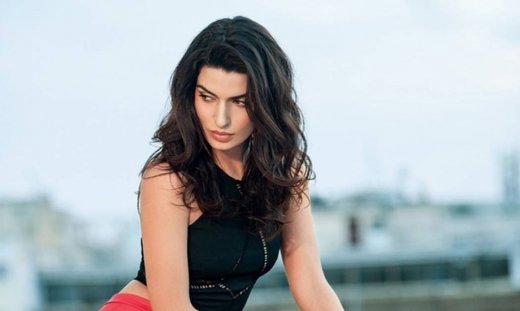 Τόνια Σωτηροπούλου: «Δεν έχω ανάγκη από κάποιον να μου αγοράσει κάτι...»