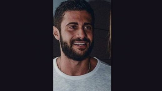 Ο αγνώριστος Βασάλος… τα σφηνάκια, το κινητό και τα δικαιώματα (Video) (Nassos blog)