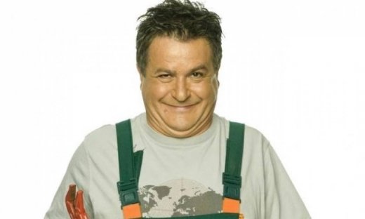 Γιάννης Καπετάνιος: «Δεν πήγα στην κηδεία του πατέρα μου»