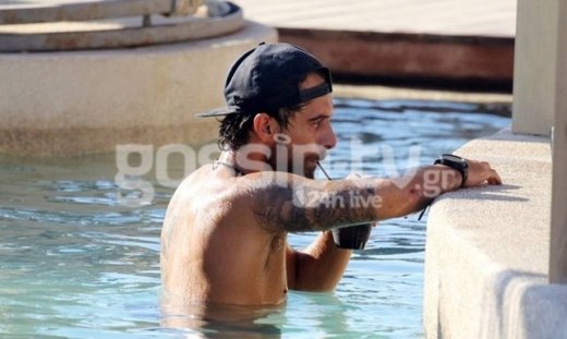 Μάριος-Πρίαμος Ιωαννίδης: Νέες φωτογραφίες από τις διακοπές του στην Μύκονο