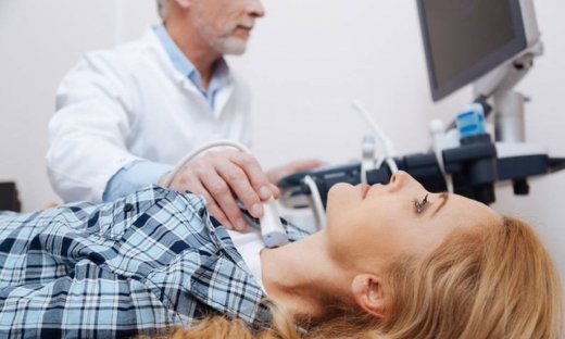 Θυρεοειδίτιδα Χασιμότο: Ποια είναι τα συμπτώματα