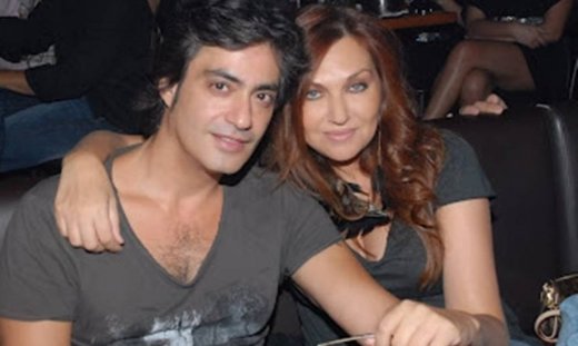 Το σχόλιο της Γαρμπή στην φωτογραφία του Σχοινά