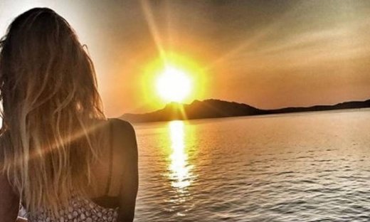 Τέλος οι διακοπές για την παρουσιάστρια (φωτό)