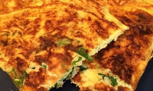 Πανεύκολη ομελέτα φούρνου - σα να τρώτε πίτσα