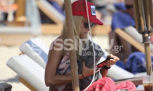 Δούκισσα Νομικού: Τελευταίες βουτιές στην Μύκονο