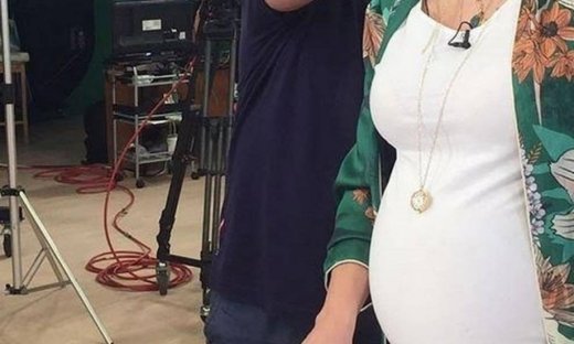 Τρελά νούμερα στην πρεμιέρα η έγκυος παρουσιάστρια του Alpha (Nassos blog)