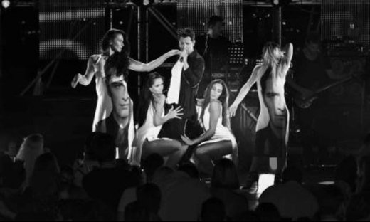 Sold out εμφάνιση στο Πόρτο Χέλι για τον Σάκη Ρουβά