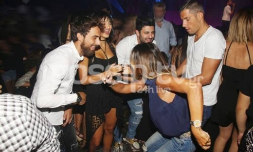 Τα νυχτοπερπατήματα της Σόφης με τον Μάριο Πρίαμο και το... βαρύ ζεϊμπέκικο!