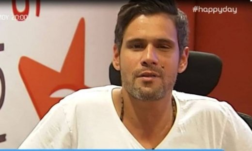 Δημήτρης Ουγγαρέζος: «Έχω τη γυναικομαστία μου, τα μεγάλα μου τα μπούτια, την περιφέρειά μου»