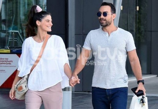 Σάκης Τανιμανίδης: Δεν πάει πουθενά χωρίς την… μπόμπα του