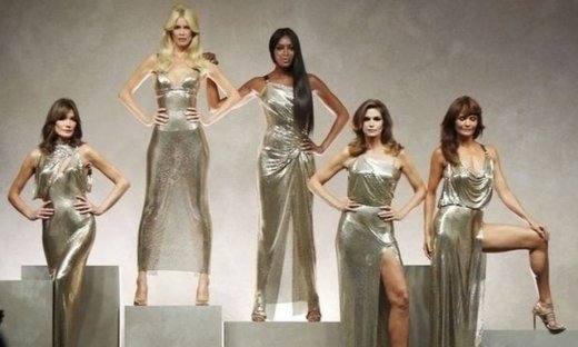 4 Supermodels που έγραψαν ιστορία στα 90s αποκαλύπτουν τα μυστικά της επιδερμίδας τους!