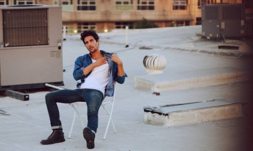 Οι 10 καφέ μπότες που θα σε ξελασπώσουν τον Χειμώνα