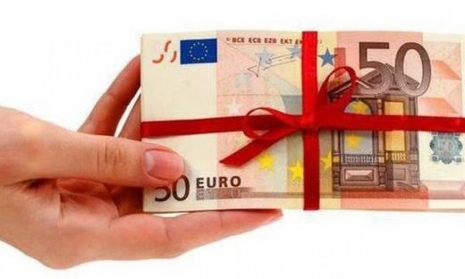 Δώρο Χριστουγέννων 2017: Ποιοι το δικαιούνται - Πότε θα καταβληθεί
