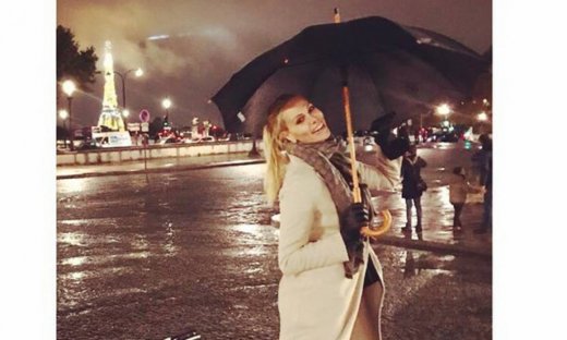 Στέλλα Δημητρίου: Κεφάτη στο Παρίσι