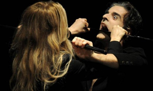 Ανκόρ: Η παράσταση του Θεόδωρου Τερζόπουλου επιστρέφει στο Θέατρο Άττις