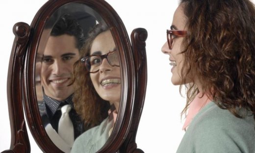 Μαρία η άσχημη: Ο Αλέξης προσπαθεί να πείσει τη Μαρκέλλα για τις καλές του προθέσεις