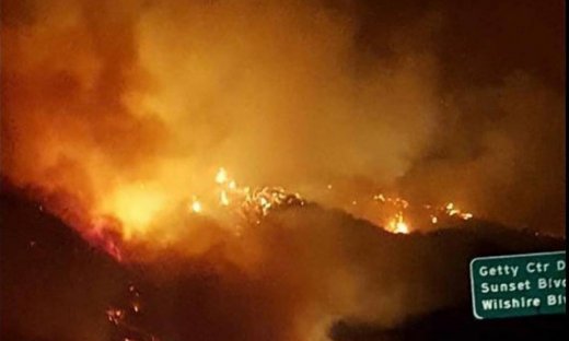 Η φωτιά στο Μπελ Ερ έχει κάψει 260.000 στρέμματα