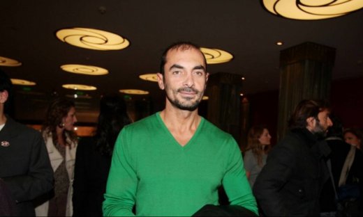 Αλέκος Συσσοβίτης: «Η πτώση της τηλεόρασης έχει ωφελήσει τη σκηνή, που απορροφά πολλούς ηθοποιούς»