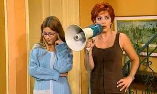 Κωνσταντίνου και Ελένης: Το σπίτι περικυκλώνεται από κομάντος