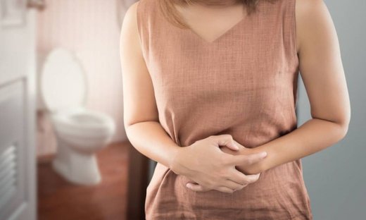 Σύνδρομο ευερέθιστου εντέρου: 6 τρόποι να προστατεύσετε το πεπτικό σας τις γιορτές