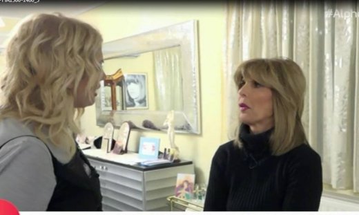 Κατερίνα Στανίση: Θα πάθετε πλάκα με το σπίτι της τραγουδίστριας στη Γλυφάδα