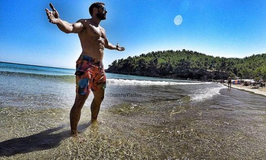 Ο Δημήτρης Βλάχος πάει Survivor & εμείς έχουμε 6 «λόγους» που θέλουμε να τον δούμε στον Αγ. Δομίνικο