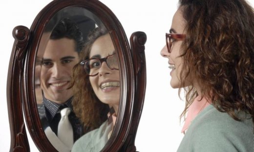 Μαρία η άσχημη: Ο Αλέξης, κρυμμένος, παρακολουθεί τη Μαρία και τον Νικόλα