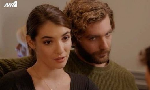 Παρθένα Ζωή: Ο Παύλος και η οικογένεια της προσεύχονται για την σωτηρία της Ζωής