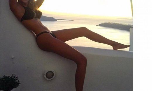 Η πρώην του Βέλλιου είναι η πιο καυτή Ελληνίδα γιατρός! (photos)