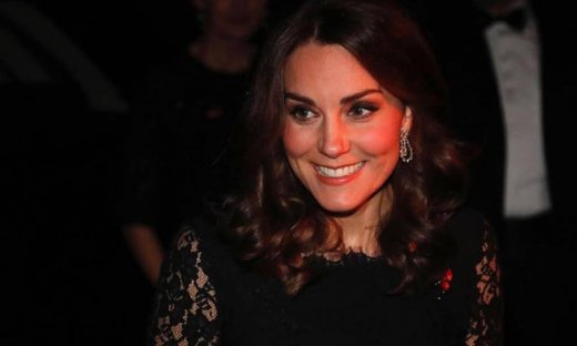 Η Kate Middleton περιμένει αγόρι; Τα σημάδια που δεν πρόσεξε κανείς (pics)