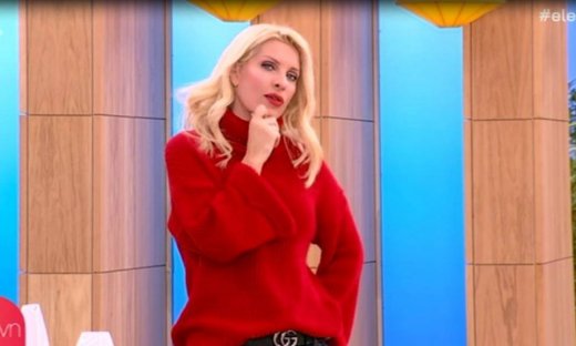 Ελένη Μενεγάκη: Το πρώτο Πάσχα στην Κέρκυρα