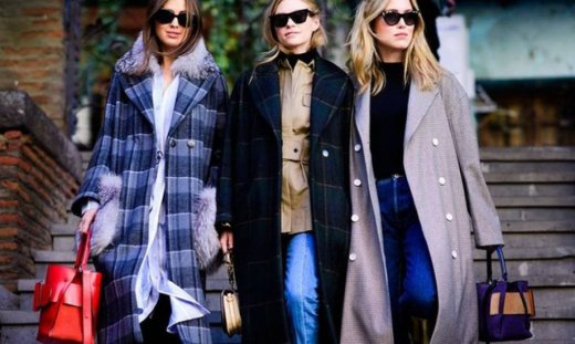 Πώς φοράνε σήμερα τα sneakers τους τα πιο στυλάτα κορίτσια;