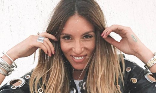 Sexy mama: Η Αθηνά Οικονομάκου μπορεί να είναι sexy ακόμη και με την κοιλίτσα φουσκωμένη