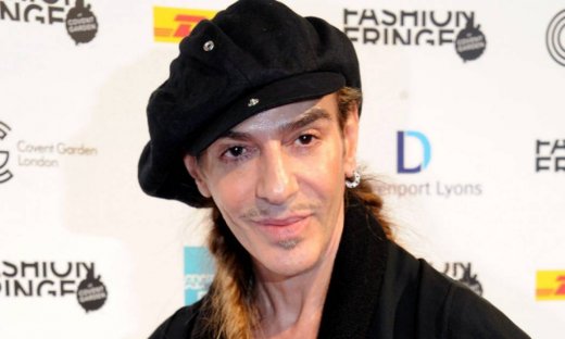 Ο John Galliano τ' αλλάζει για τον Χίτλερ