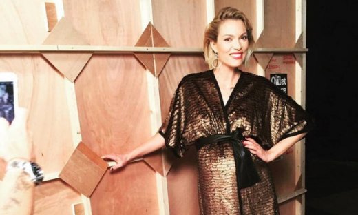 Το δώρο του Ηλία Κρασσά στην Βίκυ Καγιά για την γιορτή του... Βαλεντίνου!