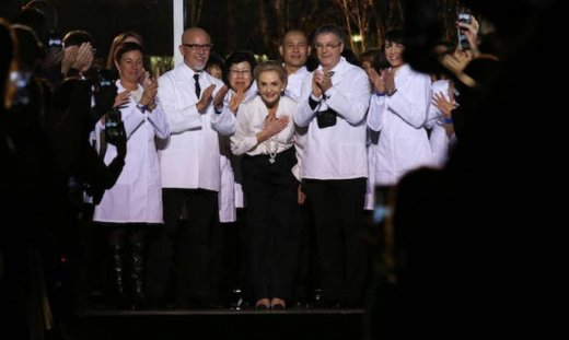 Εβδομάδα Μόδας: η τελευταία υπόκλιση της Carolina Herrera