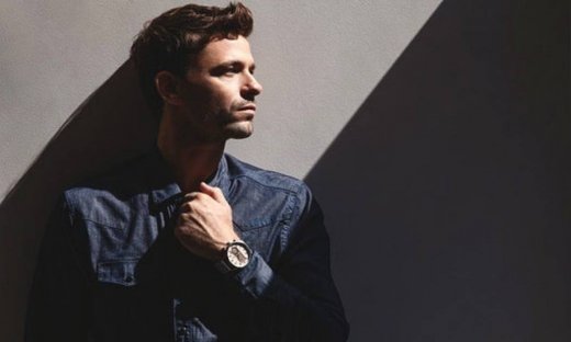 Ο Αποστόλης Τότσικας γυμνός! Οι φώτο που δημοσίευσε η Ρούλα Ρέβη και τρέλανε το Instagram (pic)