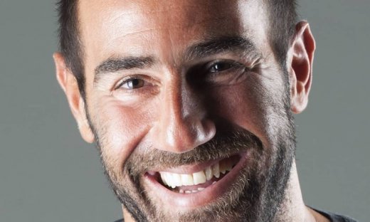 Το Ράδιο Αρβύλα επιστρέφει μαζί με τη νέα εκπομπή του Αντώνη Κανάκη