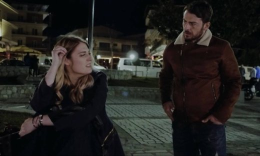 Το τατουάζ: Η Νικόλ άθελά της αποκαλύπτει την αληθινή ταυτότητα του Στέφανου