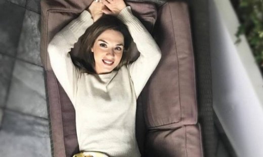 Η Λασκαράκη αποκαλύπτει τον πραγματικό λόγο που δεν πήγε στο μαιευτήριο να δει την Οικονομάκου