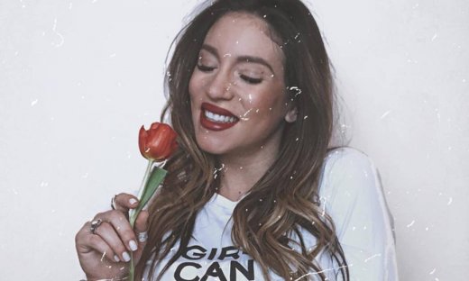 Αθηνά Οικονομάκου: Η πρώτη φωτογραφία μετά την έξοδο της από το μαιευτήριο