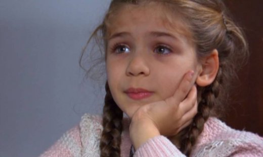 Elif: Η Μελέκ έχει ψάξει παντού για την Ελίφ αλλά δεν τη βρίσκει και νιώθει απελπισία