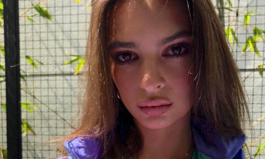 Είναι αυτή η πιο sexy φωτογραφία της Emily Ratajkowski;