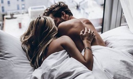 Στοματικό σεξ: 5 λόγοι για τους οποίους λατρεύει να το κάνει