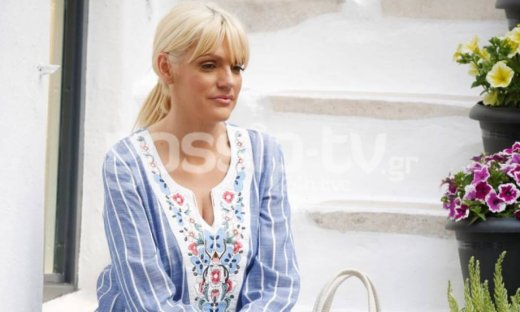 Σάσα Σταμάτη: Με καλοκαιρινή διάθεση στην Μύκονο